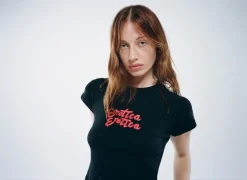 Exotica Erotica Tee -^Réalisation Par Outlet