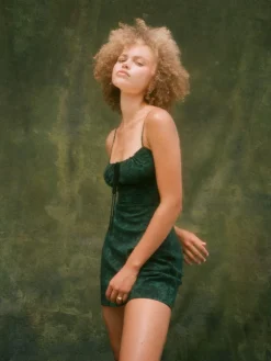 The Inez - Dazed Noir^Réalisation Par Clearance