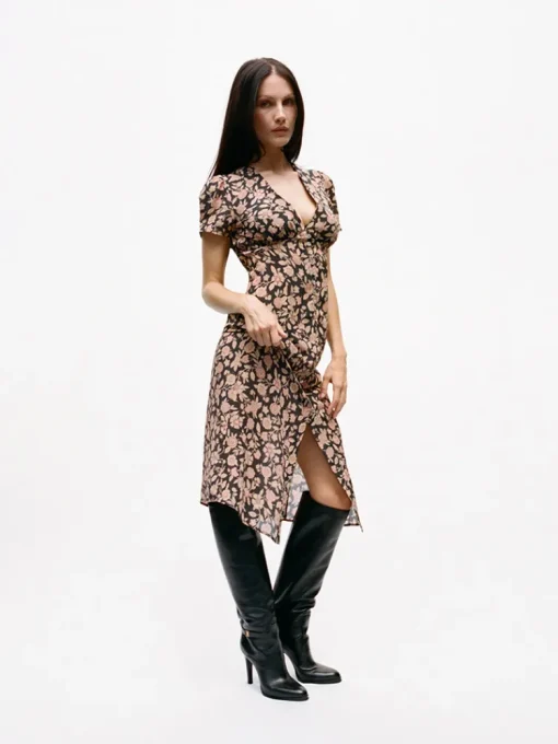 The Monica -^Réalisation Par Hot